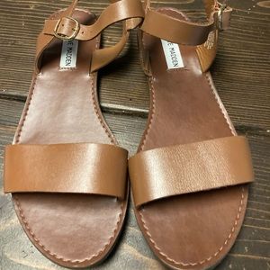 Steve Madden sandals size 9